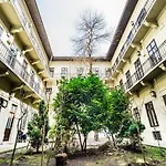 Corbie Downtown Apartment Budapest