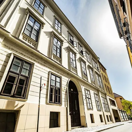 Corbie Downtown Apartamento *