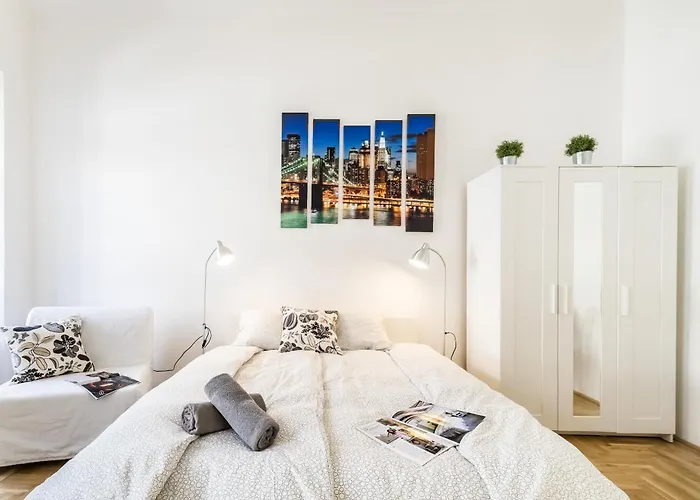 Corbie Downtown בודפשט